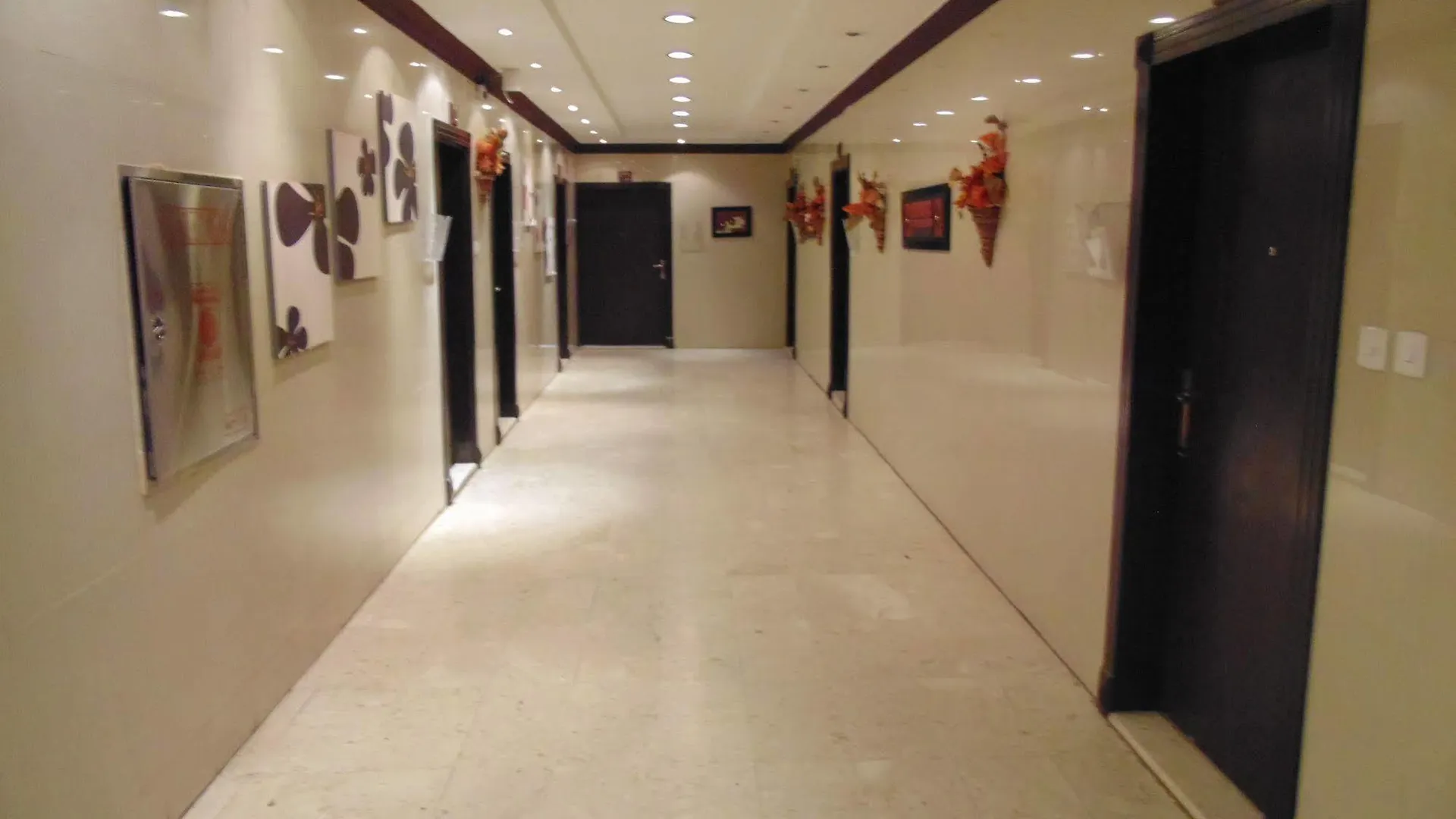 Aparthotel قصر اليمامة للاجنحة الفندقية-فرع غرناطة